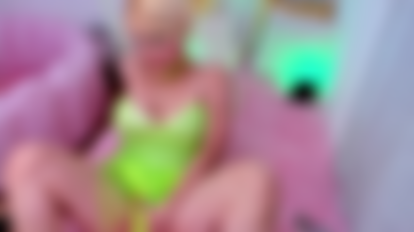 Tinker bell cosplay deep throat squirting dildo